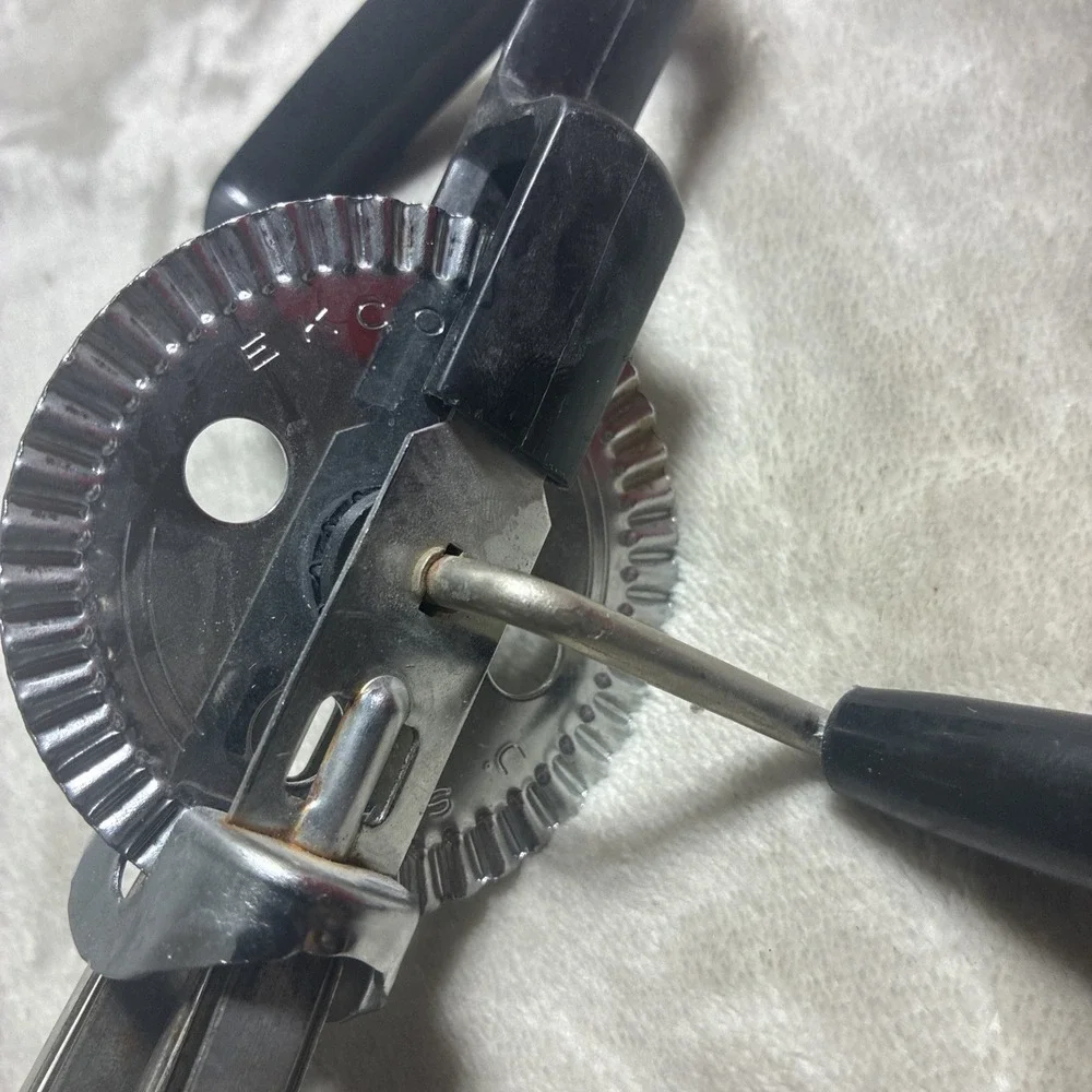 Vintage Ekco Egg Beater Hand Mixer Black Handle 11